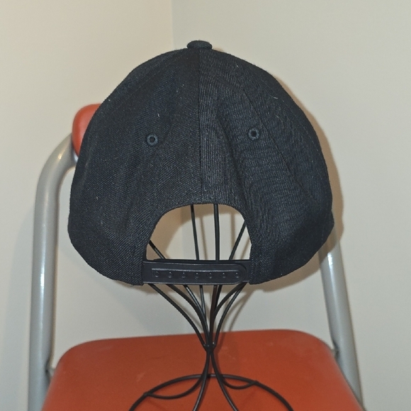 Sport-Tek Black Snapback Hat TONIC CANNABIS DRINKS 420 - Picture 3 of 4